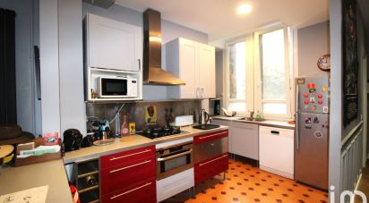 Apartment 4 rooms of 87 m² in Reims (51100)