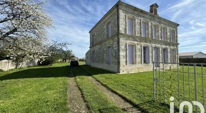 Maison 5 pièces de 200 m² à Saint-Froult (17780)