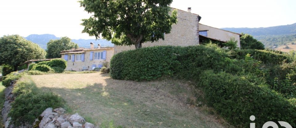 Farm 15 rooms of 500 m² in Saint-Nazaire-le-Désert (26340)