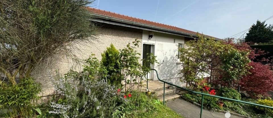 Traditional house 5 rooms of 91 m² in Boulay-Moselle (57220)
