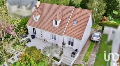 Maison traditionnelle 7 pièces de 154 m² à Valmondois (95760)