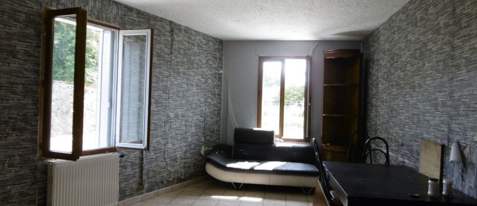 House 3 rooms of 66 m² in Val d'Issoire (87330)