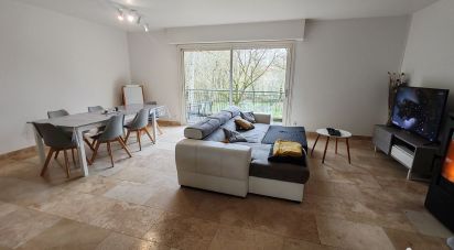 House 5 rooms of 100 m² in Castillon-la-Bataille (33350)