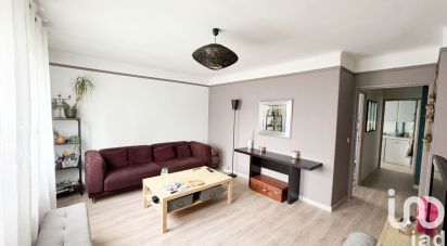 Apartment 3 rooms of 58 m² in Houilles (78800)