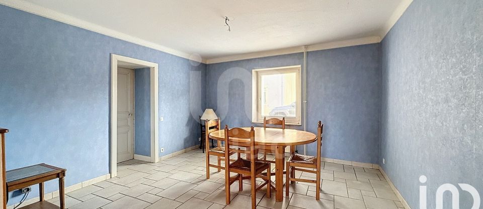 Traditional house 6 rooms of 175 m² in Réchicourt-le-Château (57810)