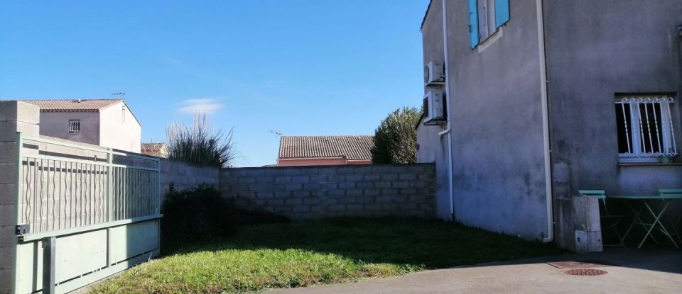 House 6 rooms of 106 m² in Althen-des-Paluds (84210)