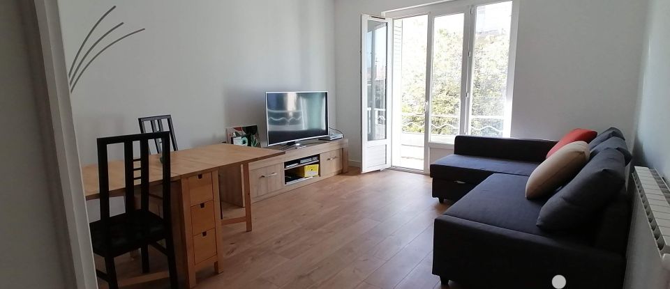 Apartment 3 rooms of 59 m² in Valence (26000)