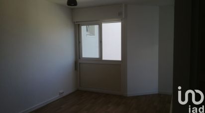 Studio 1 room of 27 m² in Talence (33400)