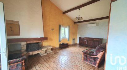 Traditional house 4 rooms of 92 m² in Biganos (33380)