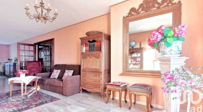 House 6 rooms of 180 m² in Montreuil (93100)