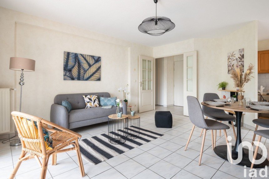 Apartment 3 rooms of 65 m² in Villard-Bonnot (38190)