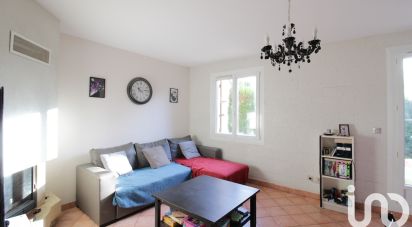 Maison traditionnelle 5 pièces de 96 m² à Marolles-en-Brie (94440)