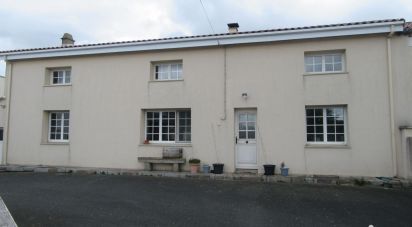 House 5 rooms of 120 m² in Bressuire (79300)