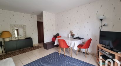 Apartment 2 rooms of 43 m² in Les Pavillons-sous-Bois (93320)