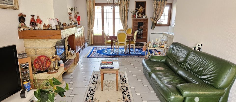 House 6 rooms of 133 m² in Beauchamp (95250)