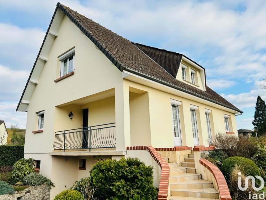Maison 6 pièces de 139 m² à Neuville-Ferrières (76270)