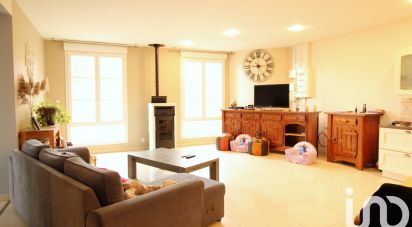 Traditional house 5 rooms of 107 m² in Tracy-le-Mont (60170)