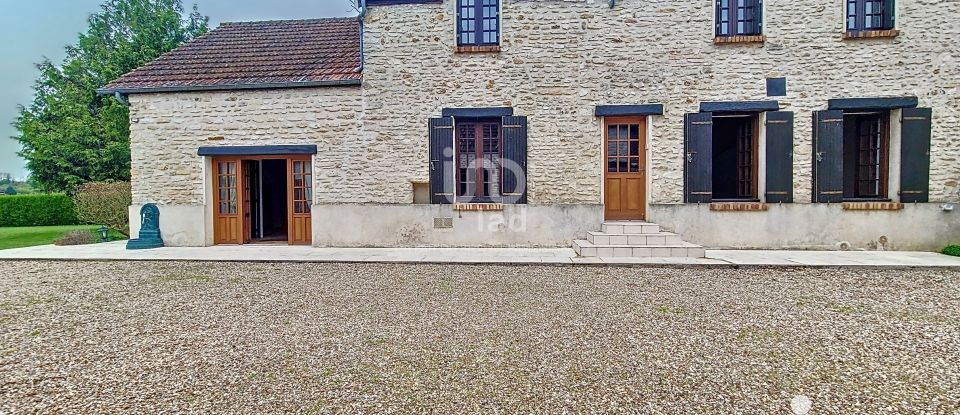 Estate 9 rooms of 250 m² in Guitrancourt (78440)