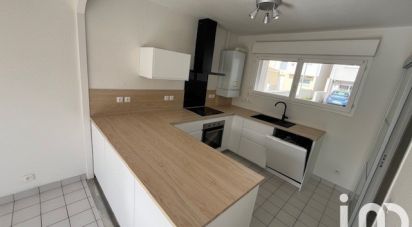House 5 rooms of 98 m² in Eysines (33320)