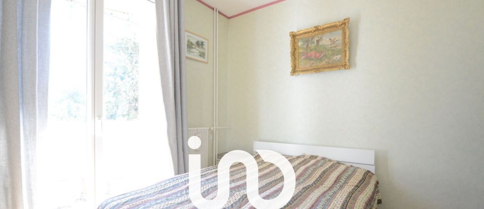 Appartement 4 pièces de 69 m² à Toulon (83200)