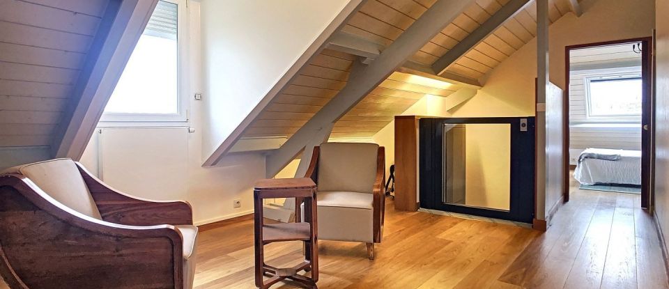 House 8 rooms of 300 m² in Saint-Pierre-Quiberon (56510)