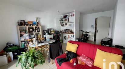 Appartement 2 pièces de 41 m² à Bordeaux (33300)