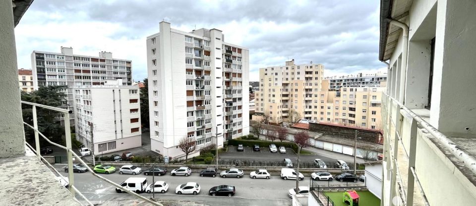 Loft 4 rooms of 98 m² in Saint-Étienne (42100)