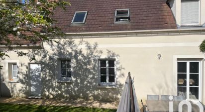 Traditional house 6 rooms of 121 m² in Verberie (60410)