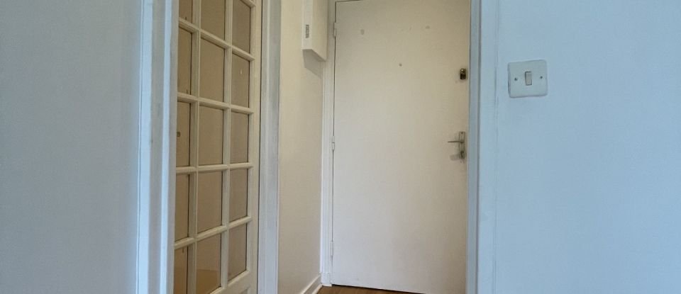 Apartment 2 rooms of 47 m² in Vaux-le-Pénil (77000)