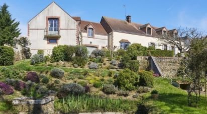 House 8 rooms of 230 m² in Fontenay-sur-Eure (28630)