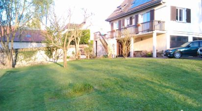 House 5 rooms of 100 m² in Guyencourt (02160)