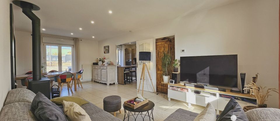 Maison 6 pièces de 105 m² à Chailly-lès-Ennery (57365)