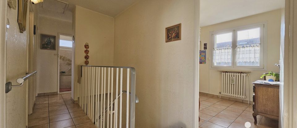 Maison 5 pièces de 90 m² à Moulins-lès-Metz (57160)