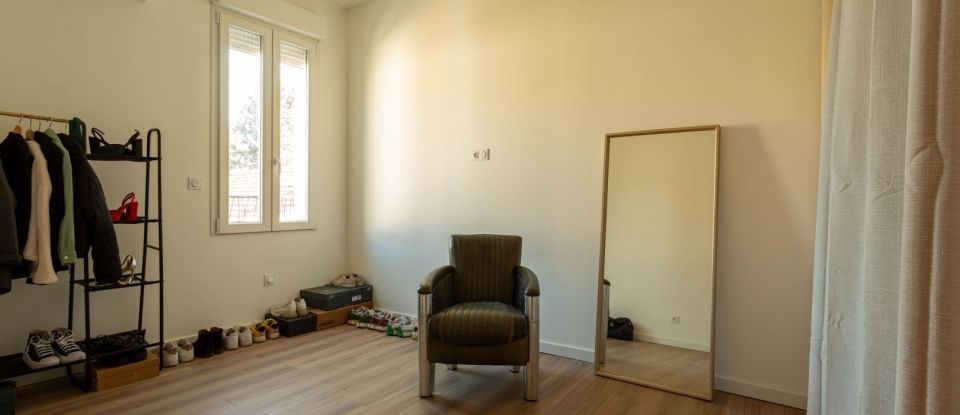 House 3 rooms of 80 m² in Avignon (84000)