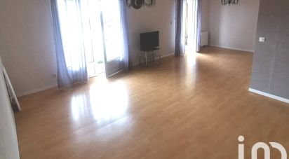 Apartment 2 rooms of 61 m² in Mitry-Mory (77290)