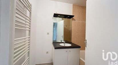 Appartement 3 pièces de 60 m² à Vénissieux (69200)