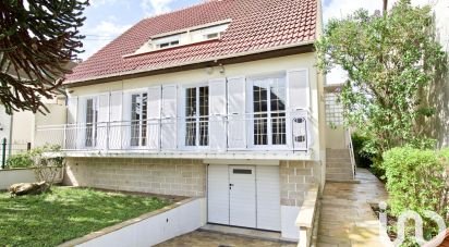 Traditional house 7 rooms of 165 m² in Marolles-en-Hurepoix (91630)