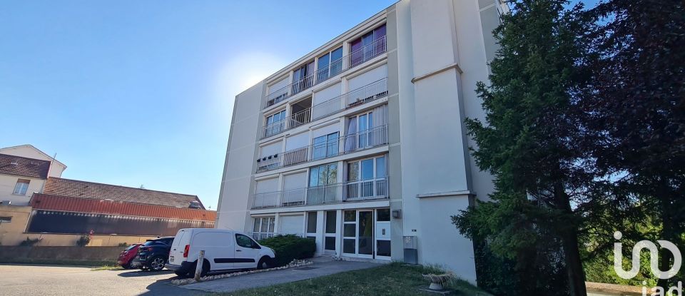 Appartement 2 pièces de 42 m² à Saint-Étienne (42100)