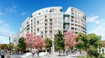 Appartement 5 pièces de 108 m² à Bordeaux (33800)