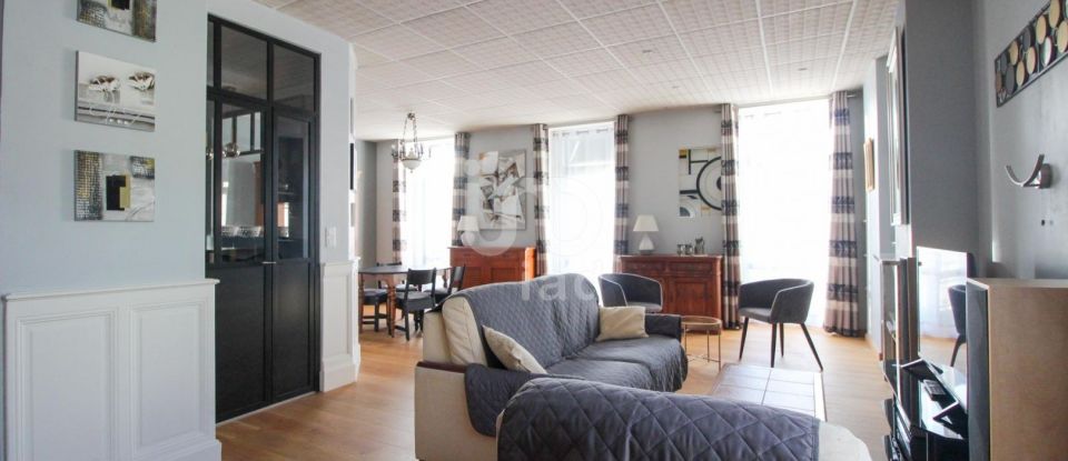 Appartement 3 pièces de 95 m² à Saint-Affrique (12400)