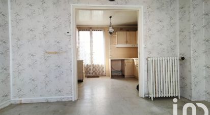 Town house 4 rooms of 68 m² in Allonnes (72700)