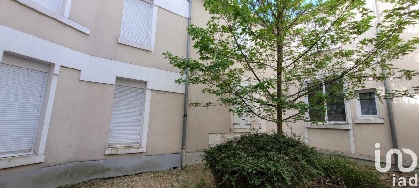 Vente Appartement 57m² 3 Pièces à Bourges (18000) - Iad France