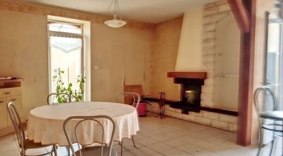 Traditional house 7 rooms of 163 m² in Saint-Fulgent (85250)