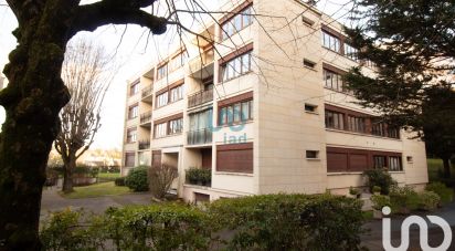 Appartement 5 pièces de 98 m² à Vaucresson (92420)