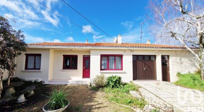 House 5 rooms of 87 m² in Fontenay-le-Comte (85200)