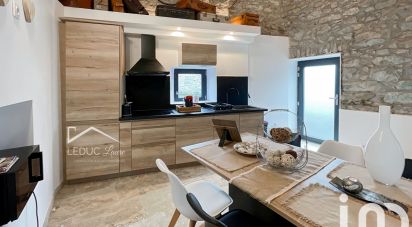Mas 5 rooms of 121 m² in Barjac (30430)