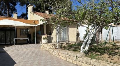 House 4 rooms of 100 m² in Béziers (34500)