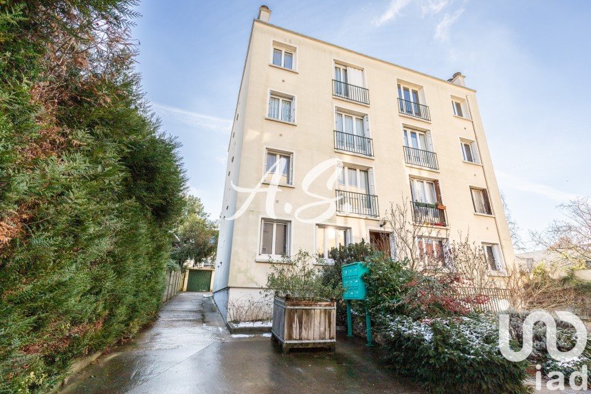 Appartement 4 pièces de 81 m² à Châtenay-Malabry (92290)