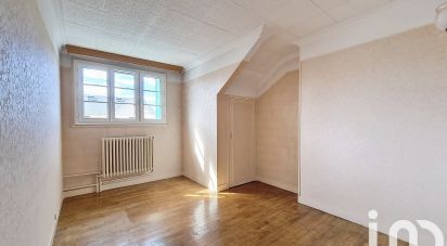 House 5 rooms of 93 m² in Paray-Vieille-Poste (91550)