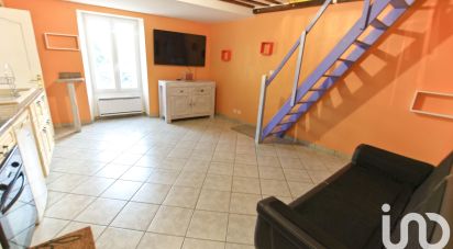 Appartement 1 pièce de 30 m² à Mandres-les-Roses (94520)